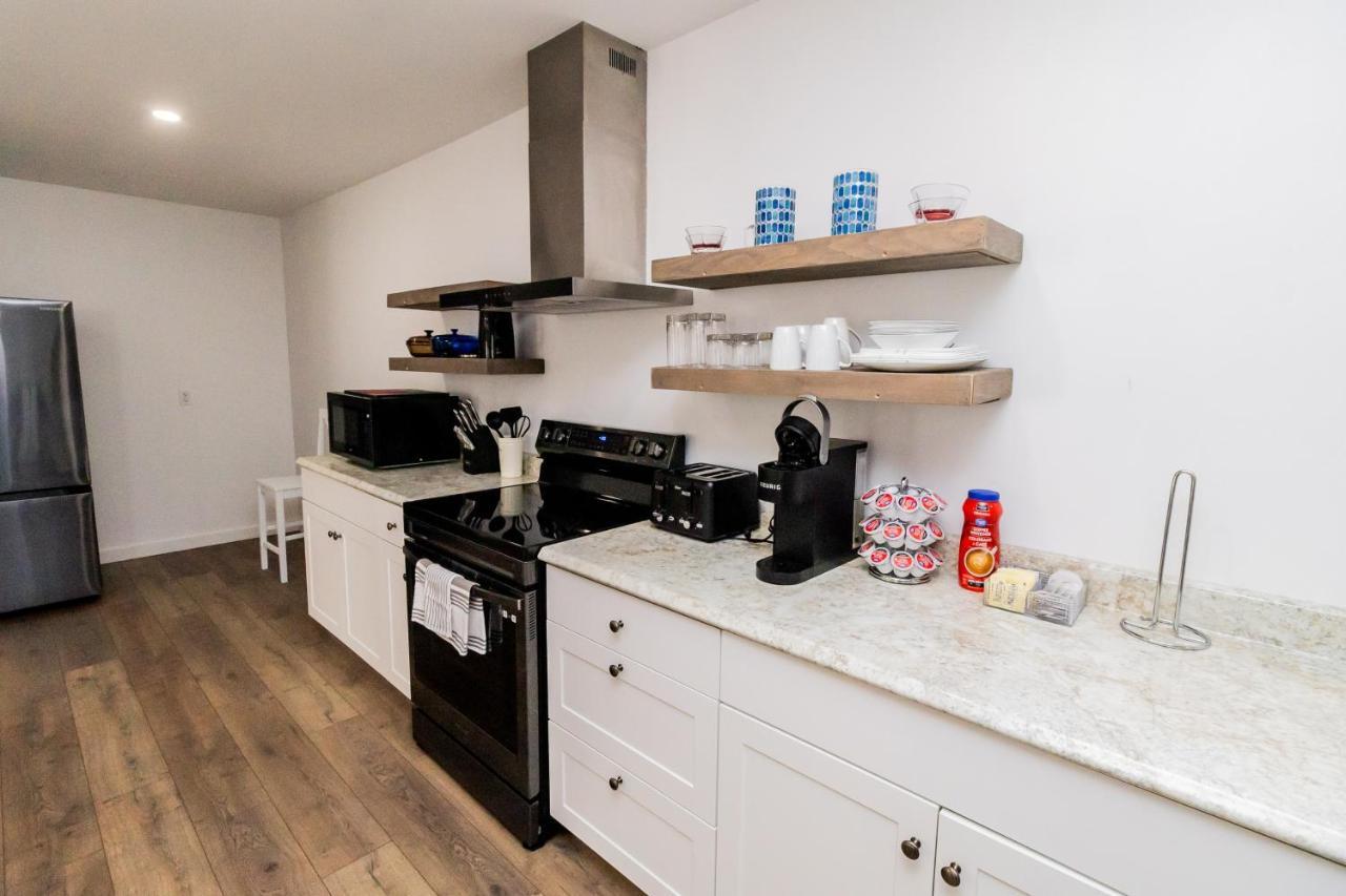 The Apartment Deer Lake Ngoại thất bức ảnh