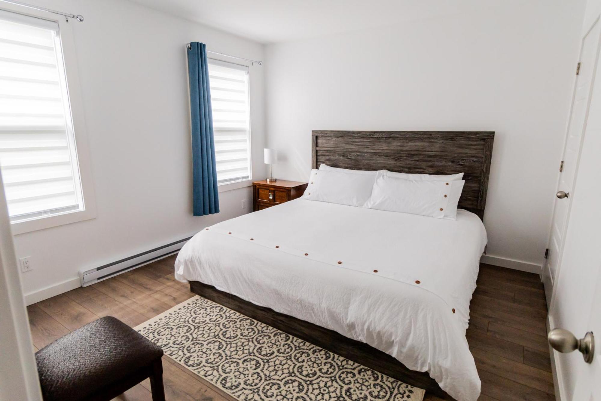 The Apartment Deer Lake Ngoại thất bức ảnh